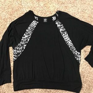 Bobeau Black Leopard Print Shirt